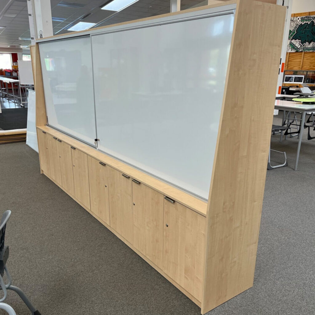 Align Front of Class Unit (Maple)