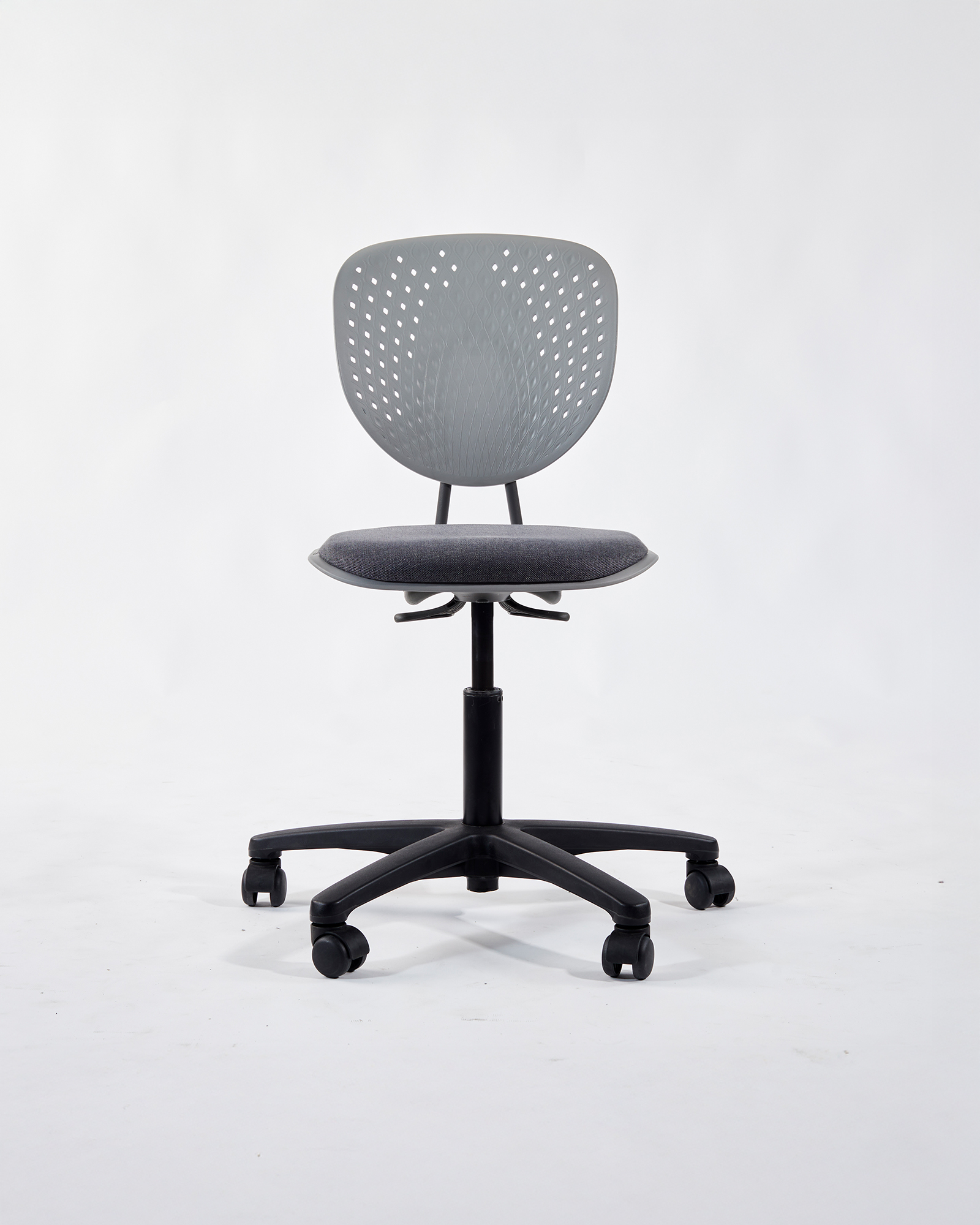 Bodyfurn® Flex Gas Lift Chair