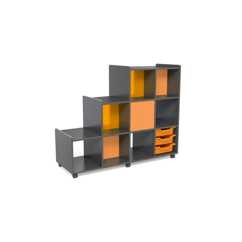 step-by-step-storm-and-orange-totes