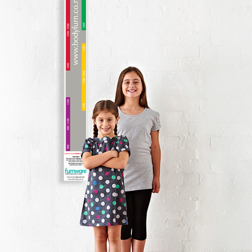 Girls with size chart