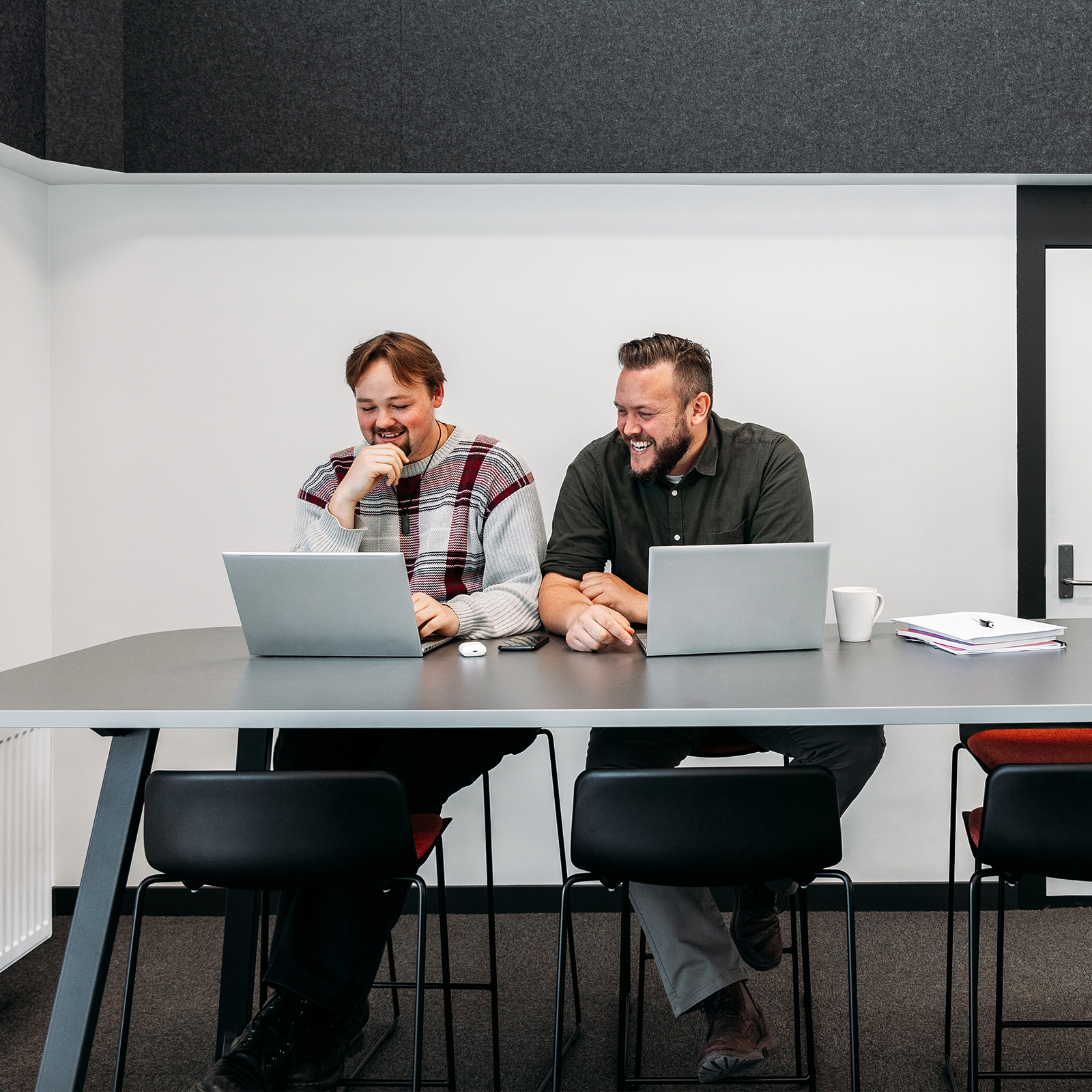 School staff using Furnware staffroom and administration furniture in a collaborative workspace