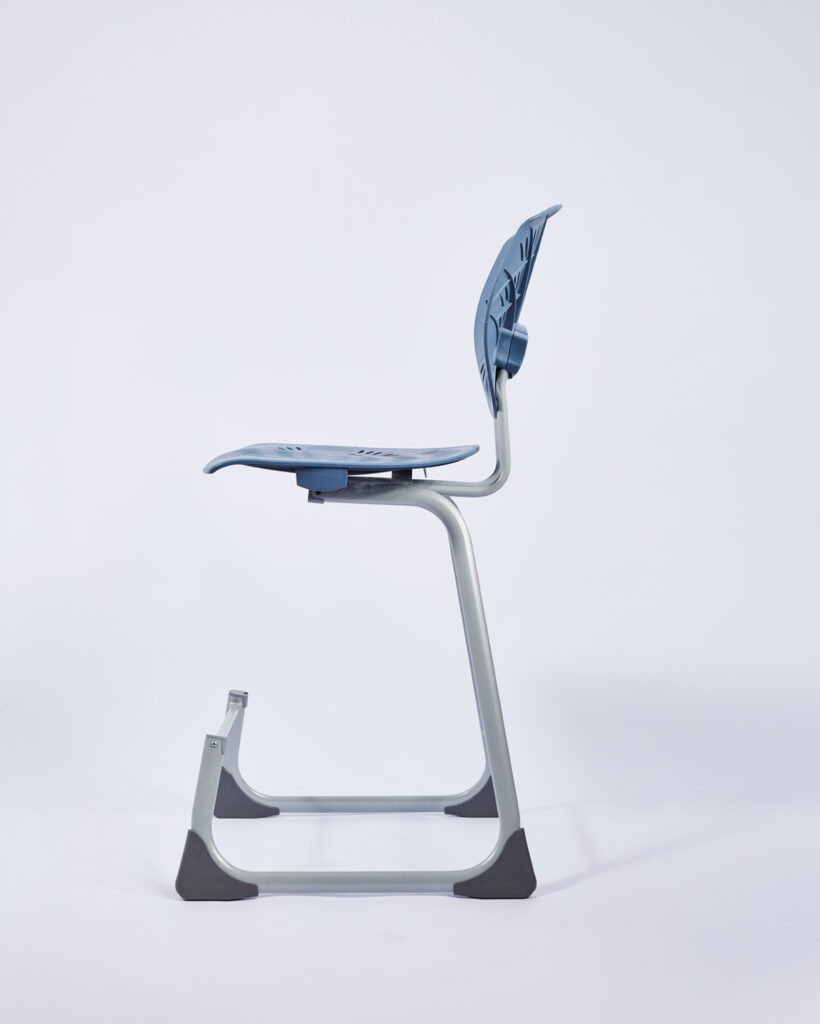 bodyfurn-stool-backrest-deepblue-side-view